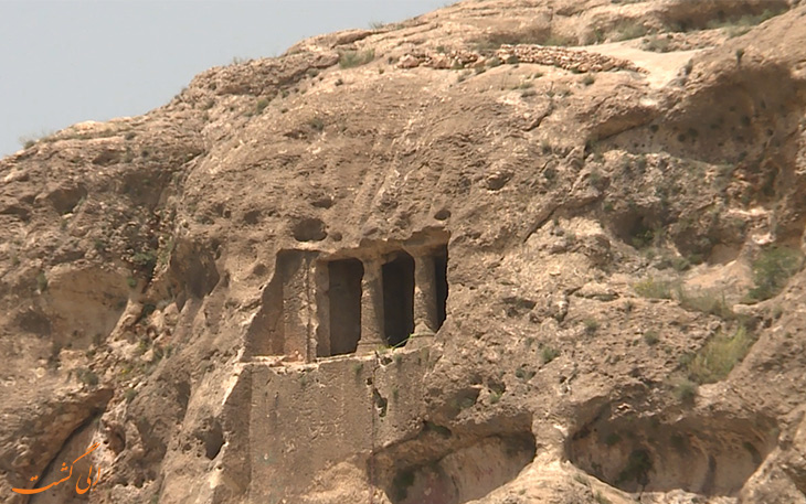 دخمه فخریگاه