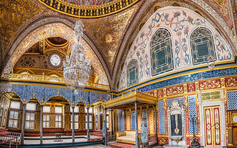 Istanbul-Tourist-Attractions موزه کاخ توپکاپی