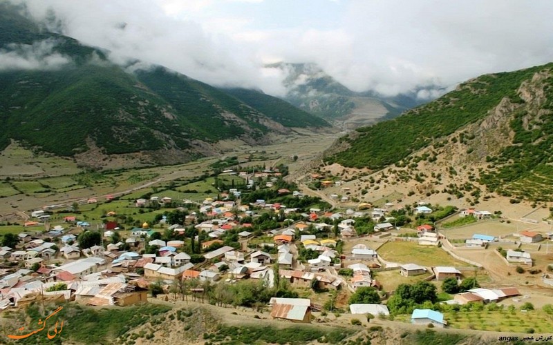 روستای انگاس