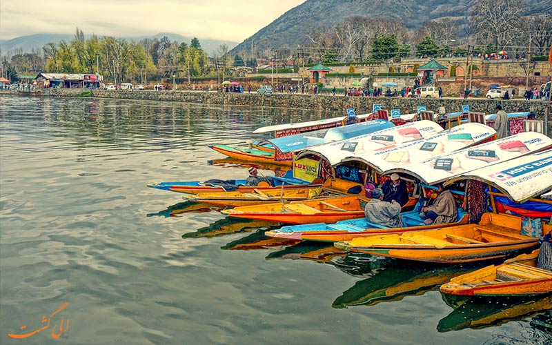 شیکارا-سواری-در-هند-و کشمیر