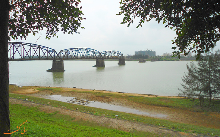 پل آهنی رودخانه ناندو