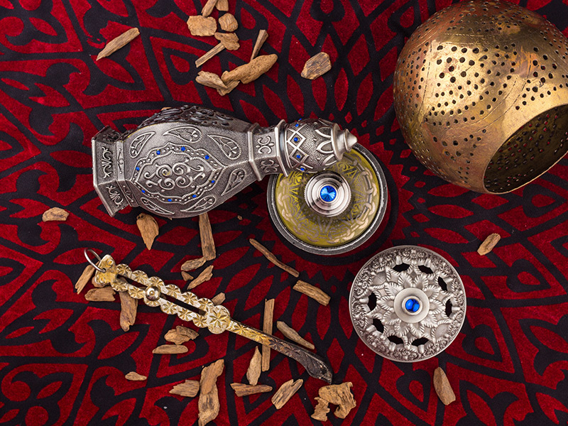 عطر و عود مخصوص دبی