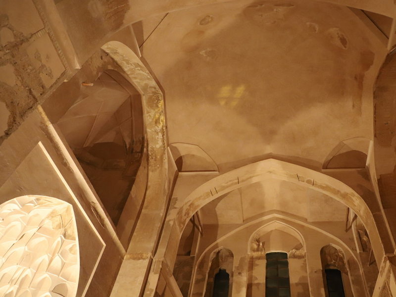 تربت خانه گنبد