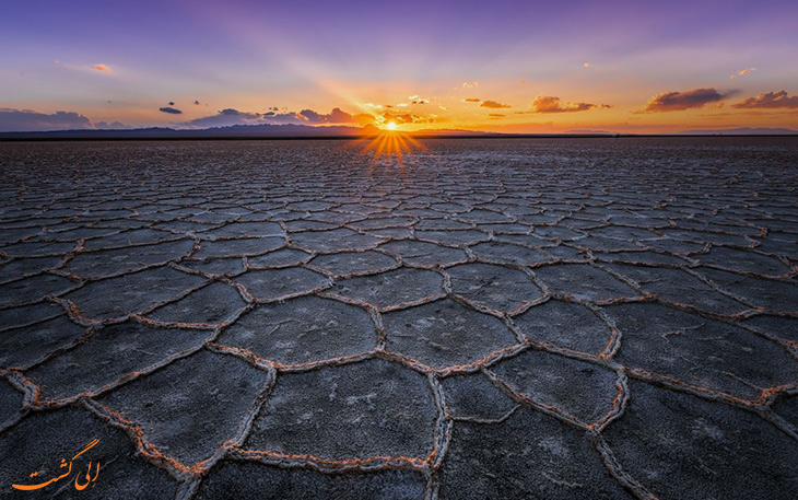 دریاچه نمک خور در اصفهان