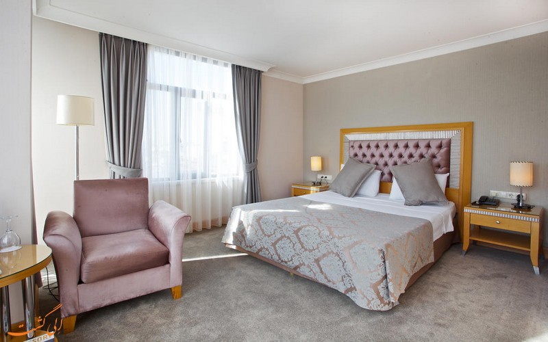 هتل 3 ستاره ویلا زوریخ در استانبول