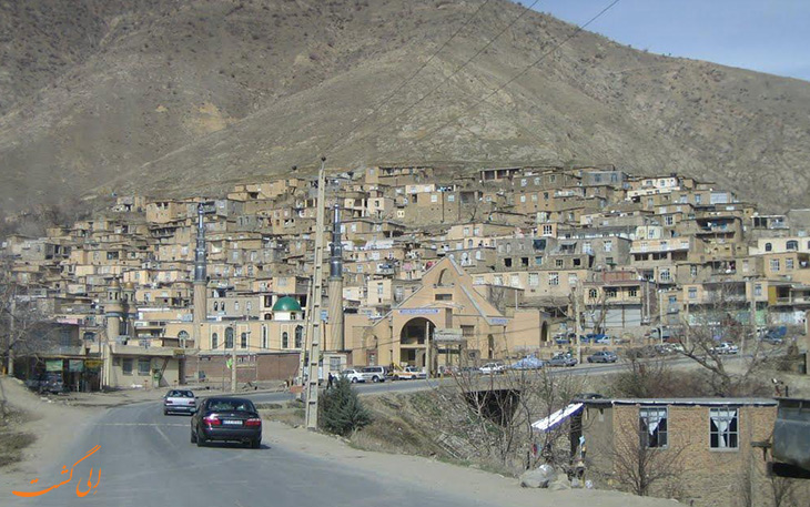 نمایی کلی از روستای نگل
