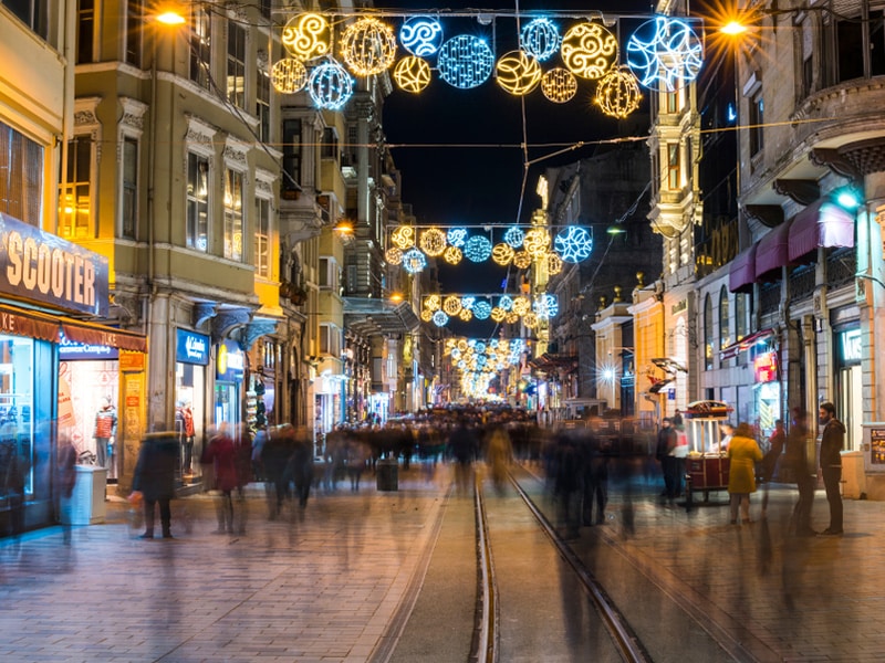 کریسمس در استانبول - الی گشت