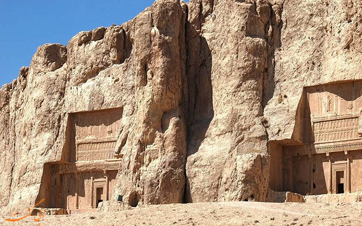 کشف کتیبه سه زبانه در نقش رستم