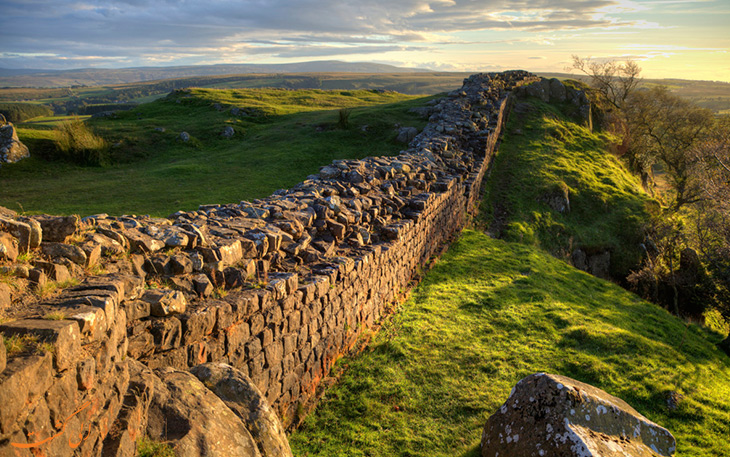 تاریخچه ساخت دیوار در اروپا و دیوارهای هادریان