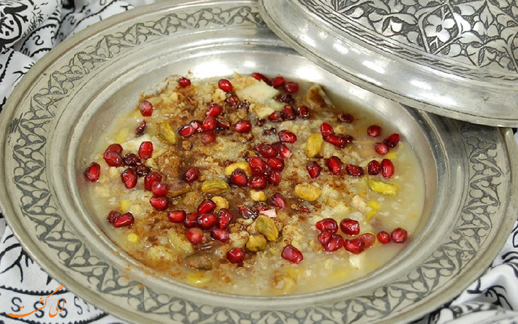 پودینگ ترش و شیرین به نام آشور پودینگ ترش و شیرین به نام آشور