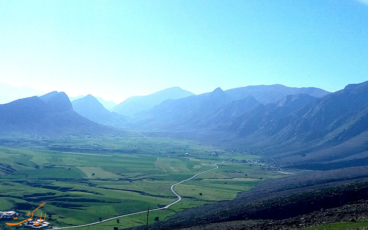 دشت سوسن در خوزستان دشت سوسن در خوزستان