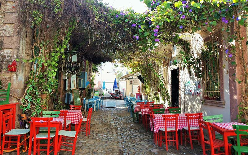 خانه های زیبای آیوالیک ترکیه خانه های زیبای آیوالیک ترکیه