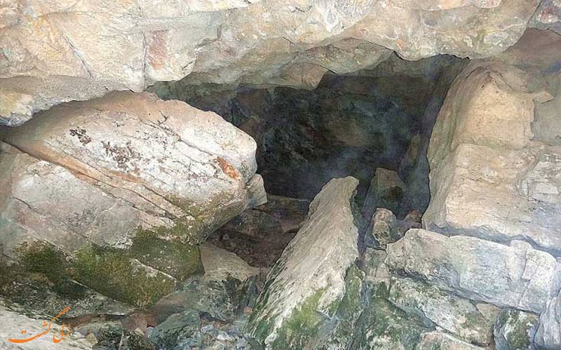 غار-سرنی-جاذبه های نیشابور