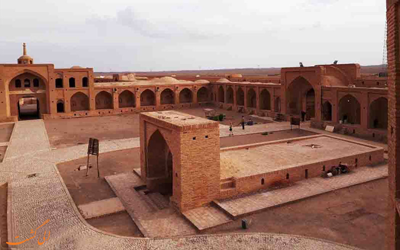 میامی-جاذبه های جاده تهران به مشهد