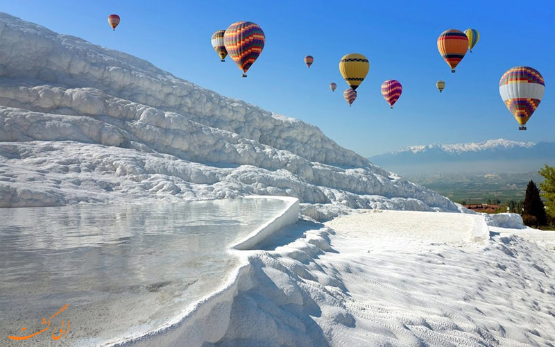 بالن سواری بالای چشمه های آبگرم پاموکاله ترکیه