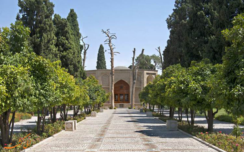 مسیرهای دسترسی به باغ جهان نمای شیراز