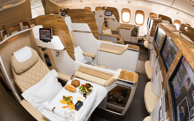 Emirates-new-business-class تفاوت کلاس های پروازی