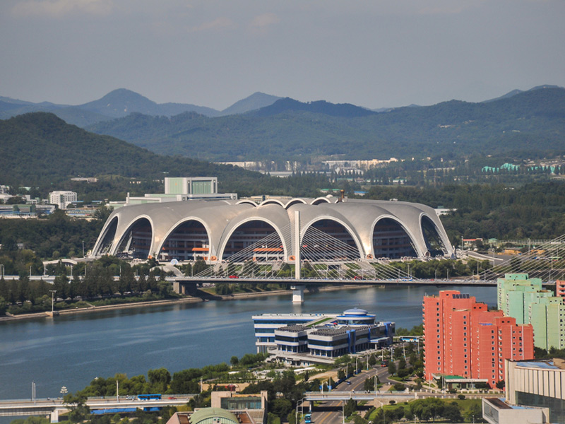 بزرگ ترین ورزشگاه جهان در کره شمالی - الی گشت