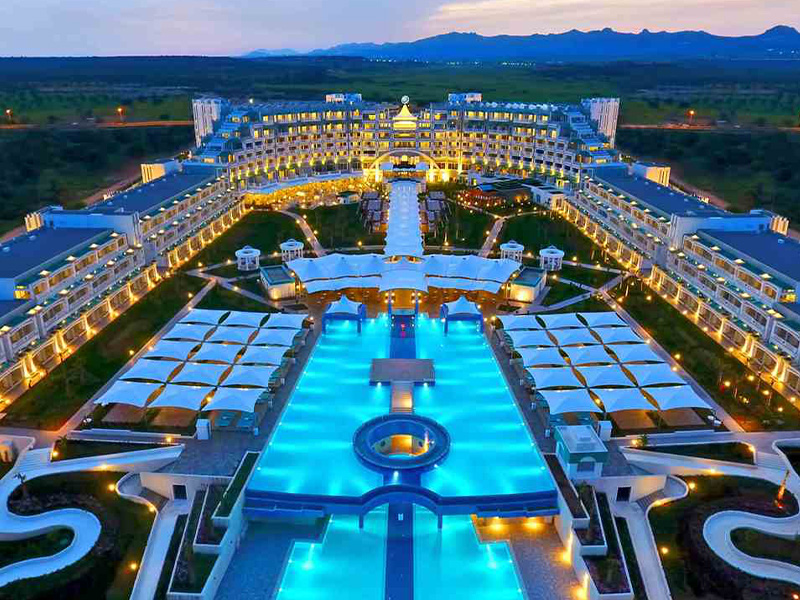 هتل پنج ستاره لوکس لیماک قبرس (Limak Cyprus Deluxe Hotel) - الی گشت