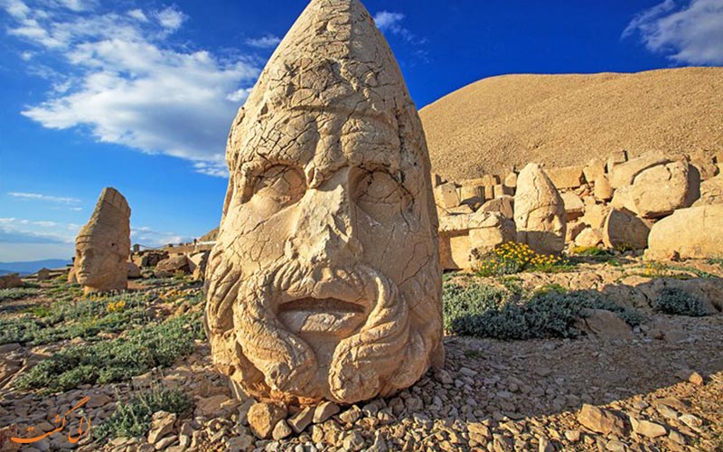 سر بریده شده در کوه نمرود ترکیه-ارزان ترین سفر ترکیه