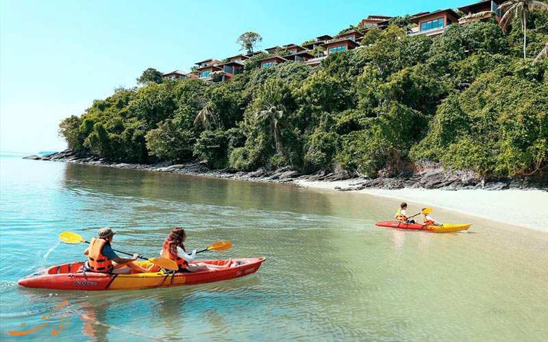 کایاک سواری از تفریحات هتل سری پانوا پوکت