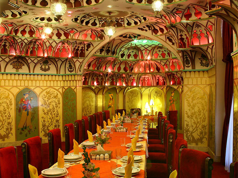 رستوران های هتل عباسی