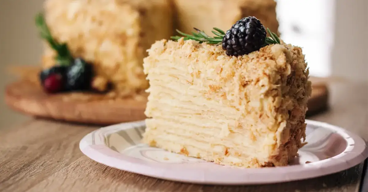کیک ناپلئون (Napoleon cake) - شیرینی های روسیه