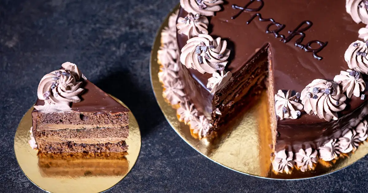 کیک پراگ (Prague Cake) - شیرینی های روسیه