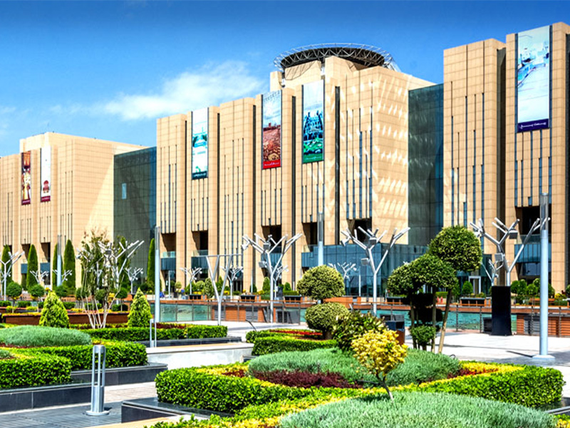 ساعت کاری ایران مال تهران 