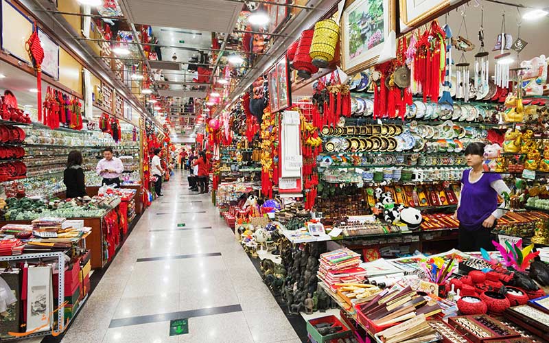 ارزان‌ترین سوغاتی‌های چین در بازار پکن