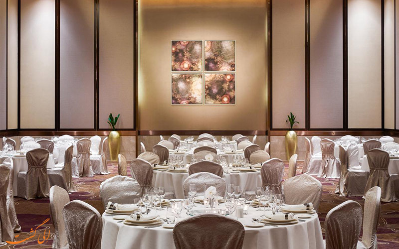رستوران های هتل سوئیسوتل الغریر دبی
