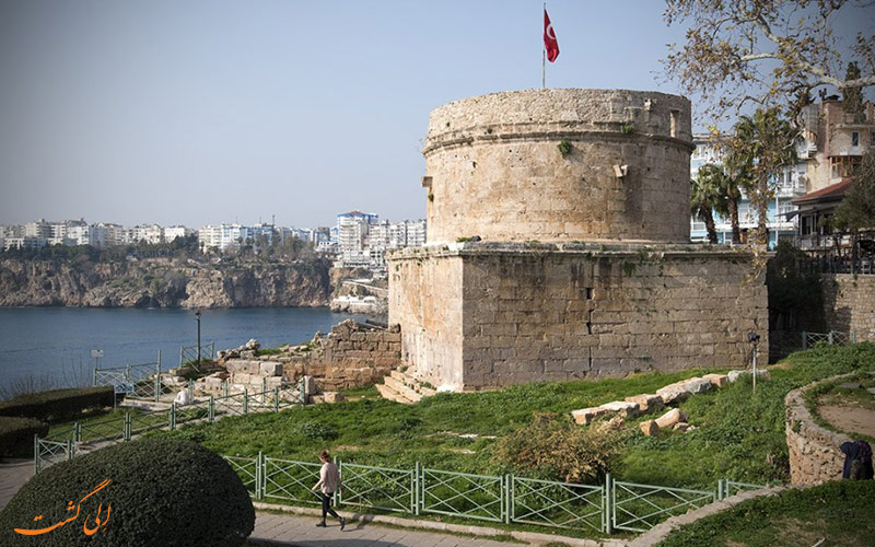 قلعه ی ساحلی کالیچی | Coastal castle kaleiçi