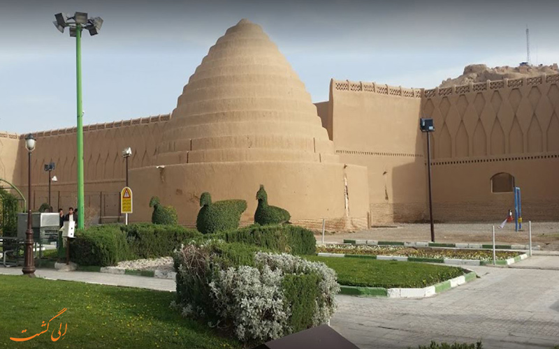 یخچال زریسف یخچال زریسف
