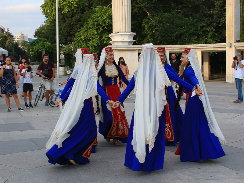 غذای محلی و هنر بوگارس