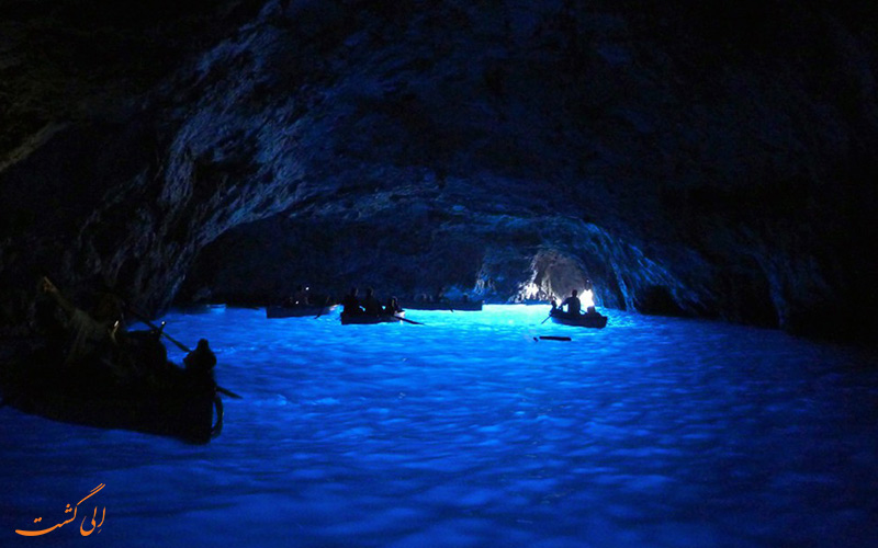 غار آبی در کامپانیا