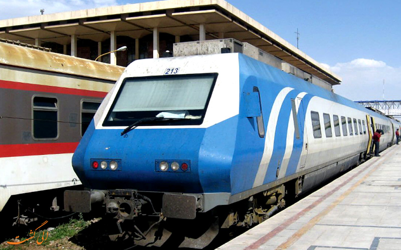 قطار اتوبوسی ماهان