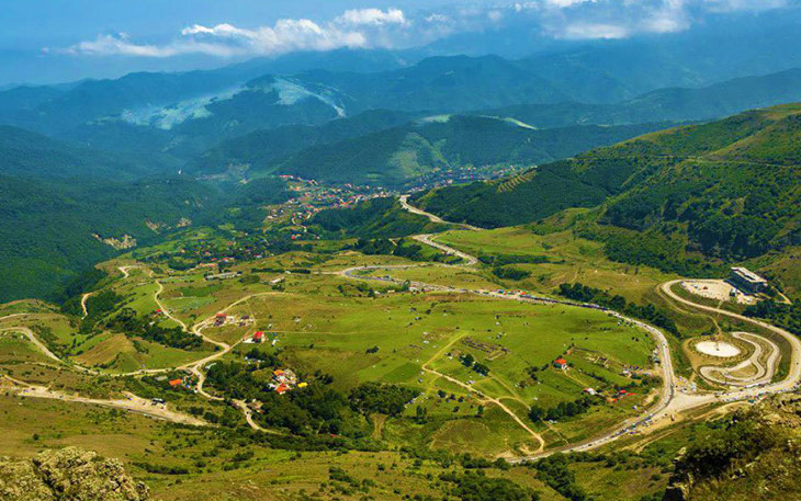 عکسی هوایی از طبیعت گردنه حیران