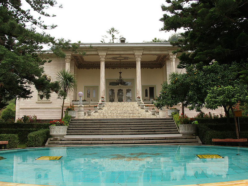 کاخ مرمر - الی گشت