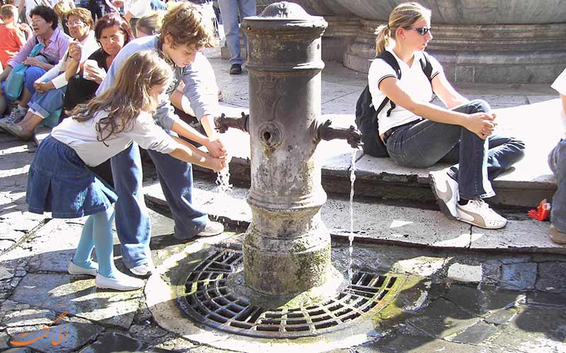 آب رایگان، یکی از نکات کاهش هزینه های سفر به ایتالیا آب رایگان، یکی از نکات کاهش هزینه های سفر به ایتالیا