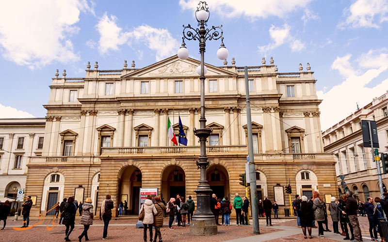 معرفی سالن اپرای لا اسکالا میلان معرفی سالن اپرای لا اسکالا میلان