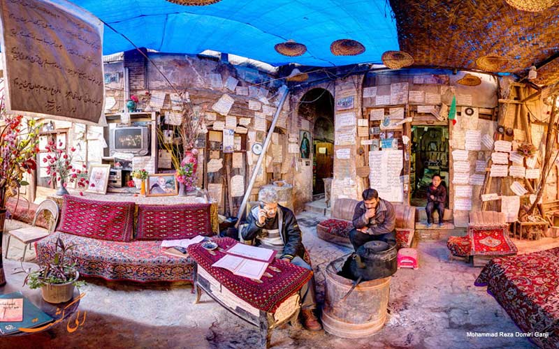 http-_cdn.cnn_.com_cnnnext_dam_assets_160210133559-house-of-poems-shiraz.jpg