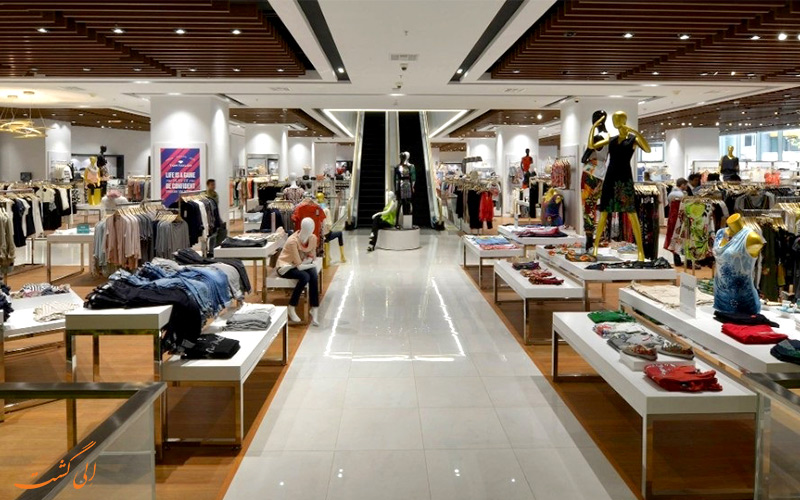 نمایی از داخل مرکز خرید روشا | Rosha Shopping Center نمایی از داخل مرکز خرید روشا | Rosha Shopping Center