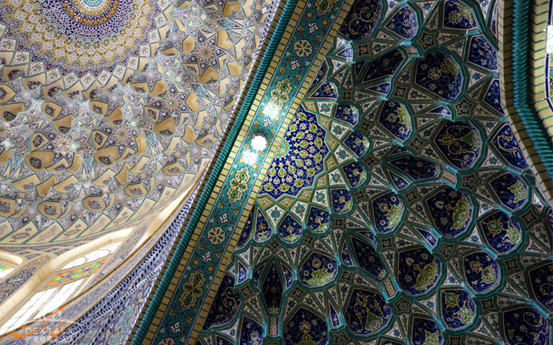 آرامگاه پنجمین پادشاه سلسله علوی، شاه عباس بزرگ از جاهای دیدنی کاشان آرامگاه پنجمین پادشاه سلسله علوی، شاه عباس بزرگ از جاهای دیدنی کاشان