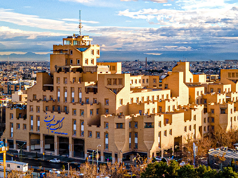 مرکز خرید ارگ عظیم جهان نما - الی گشت