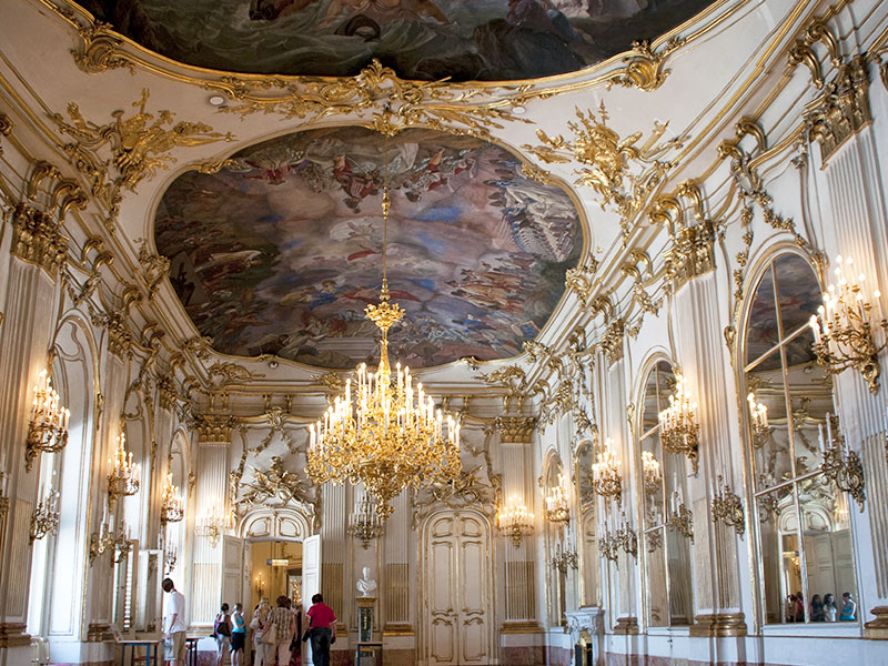 کاخ شونبرون در اتریش کاخ شونبرون در اتریش