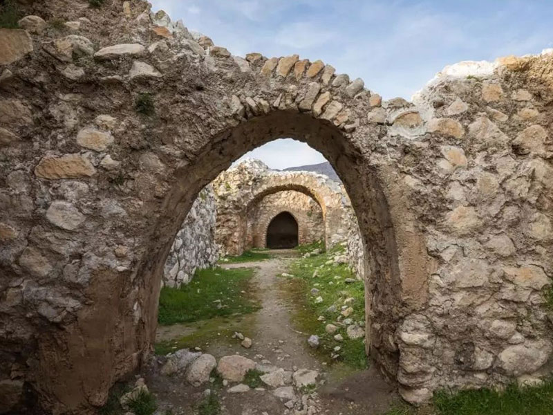 قلعه هزار درب ایلام