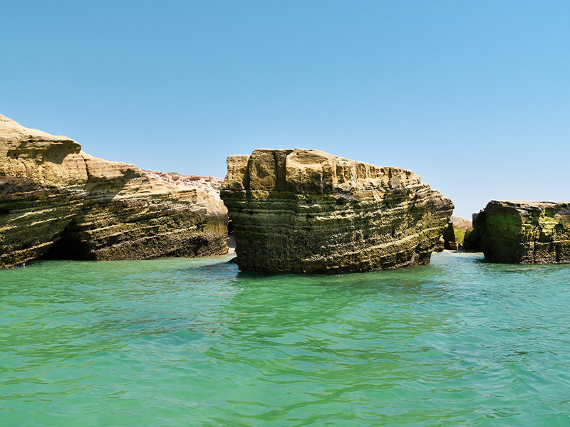 سواحل زیبای هنگام