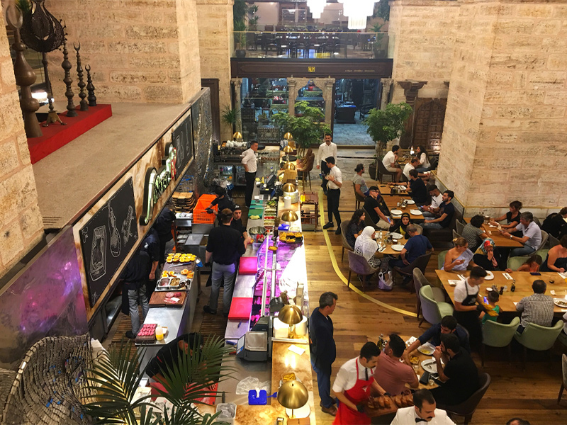 رستوران نصرت در بازار بزرگ استانبول ترکیه