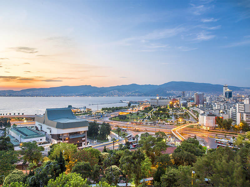 زندگی در ازمیر و استانبول