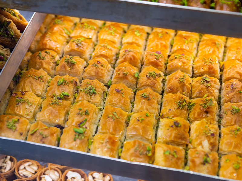 باقلوای سرعین